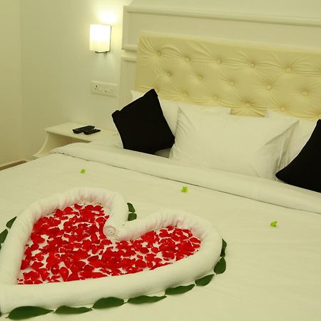 Olive Periyar Apartment Thekkady Ngoại thất bức ảnh