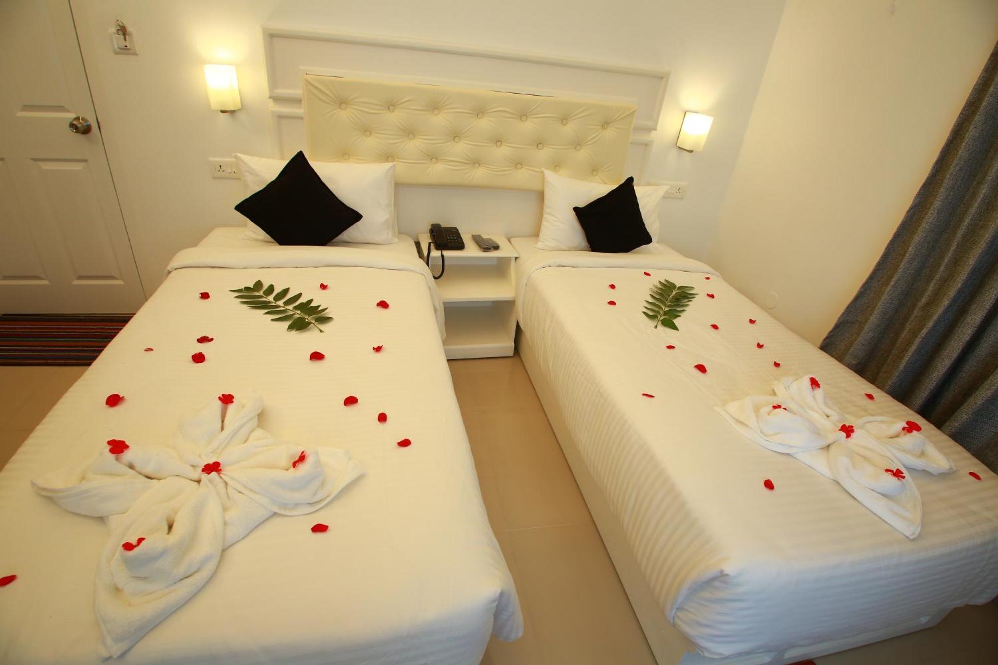 Olive Periyar Apartment Thekkady Ngoại thất bức ảnh