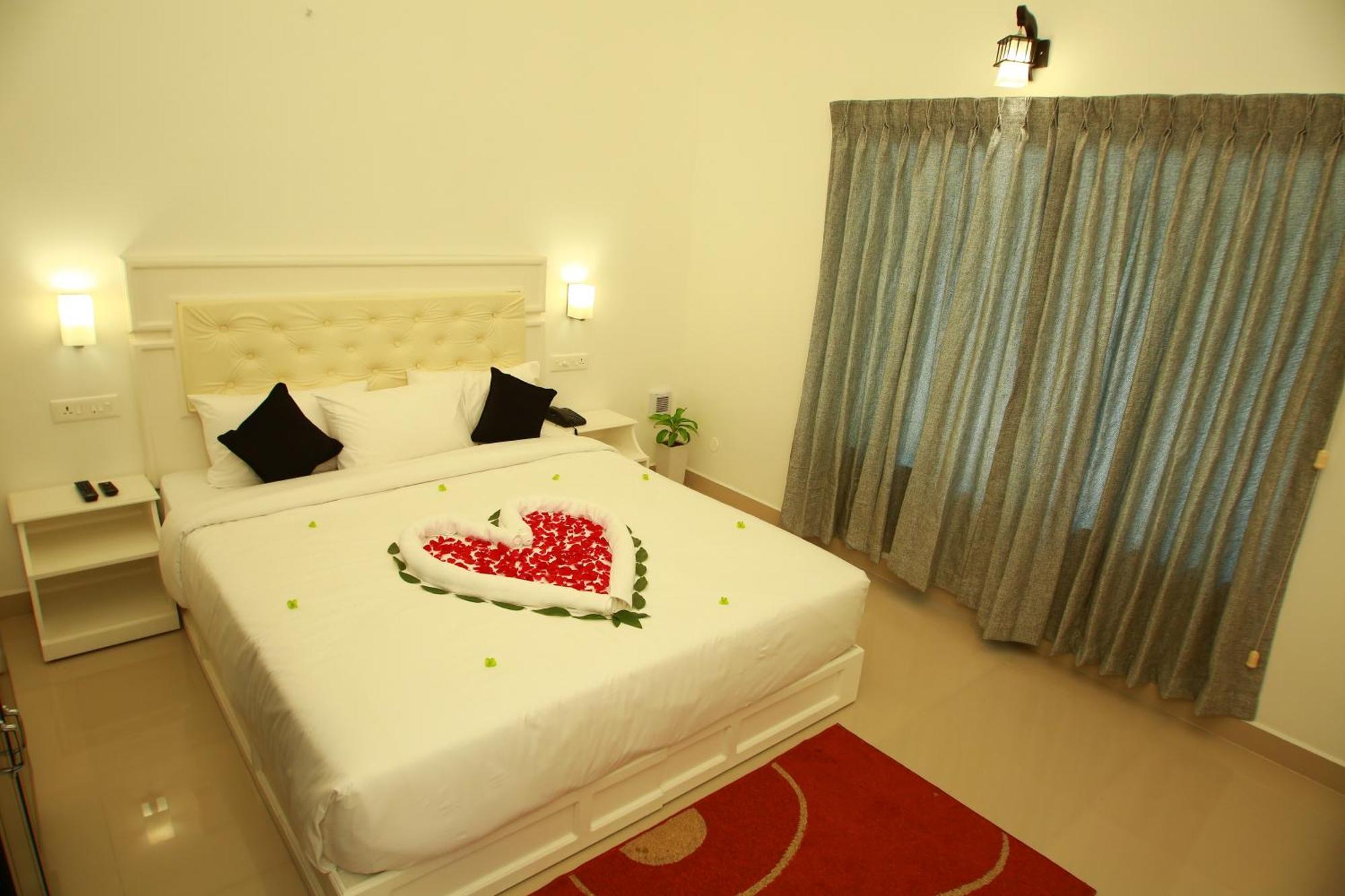Olive Periyar Apartment Thekkady Ngoại thất bức ảnh
